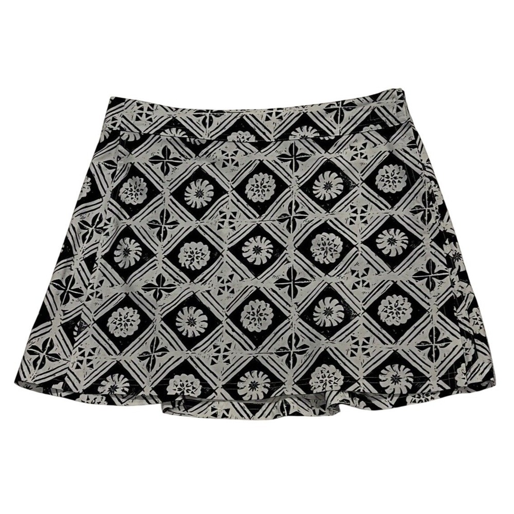 RipSkirt Hawaii Black White Geometric Floral‎ Wrap Skirt Small RN142231-Z